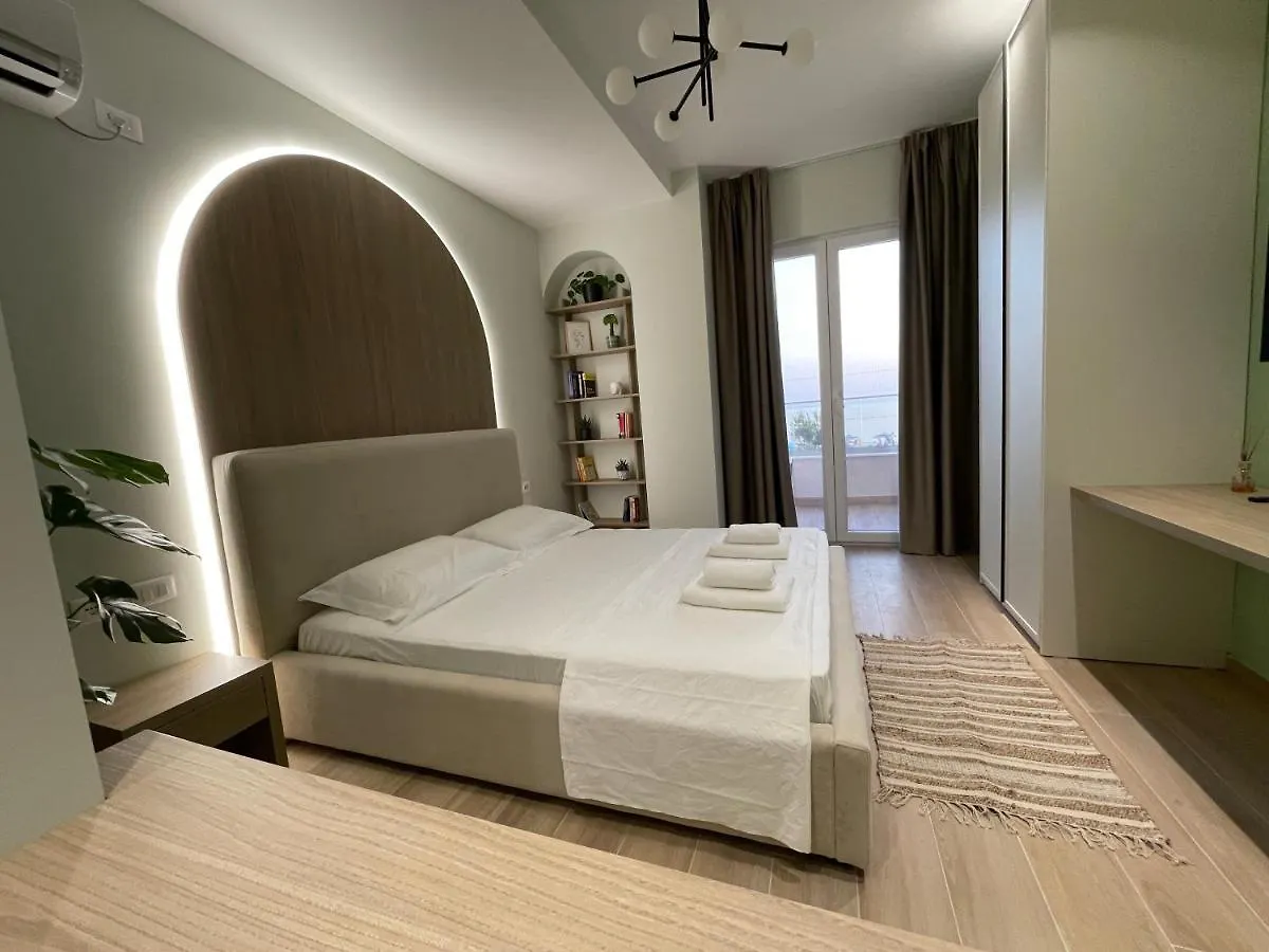 Deluxe Residence Shkallnur