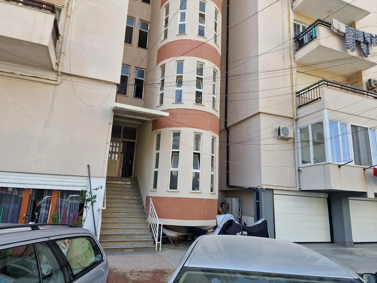 Deluxe Residence Shkallnur